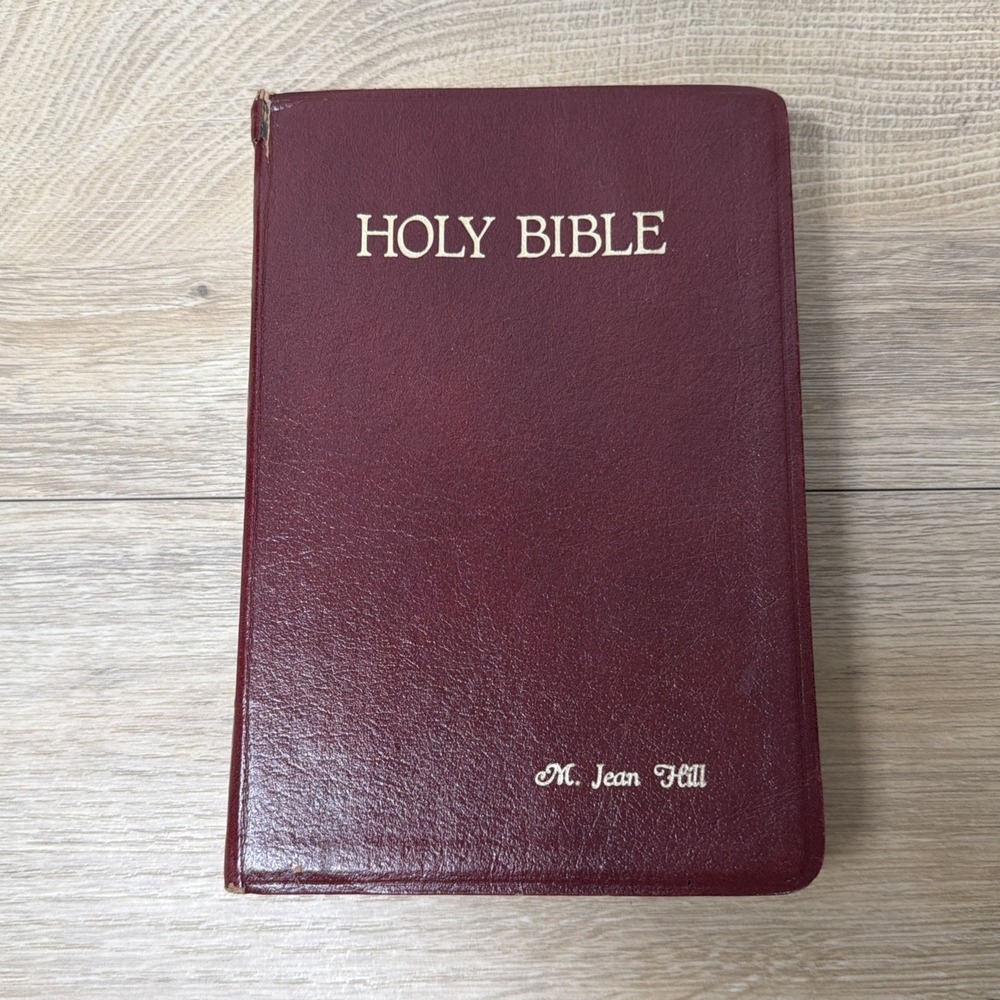 Holy Bible New King James Version Red Letter Edition Bonded Leather Gold Edge
